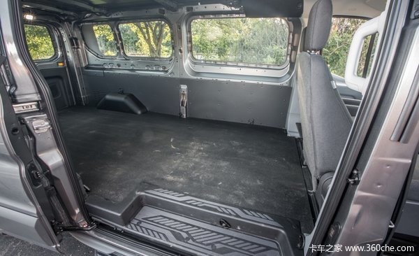 Dodge was abused. Evaluation of three Van models in the US market.